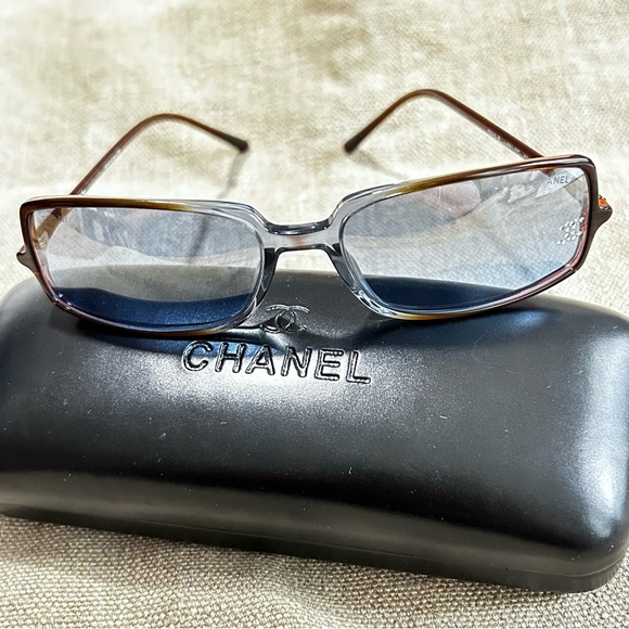 Vintage Chanel 5043B Sunglasses Blue Graded - Picture 2 of 13